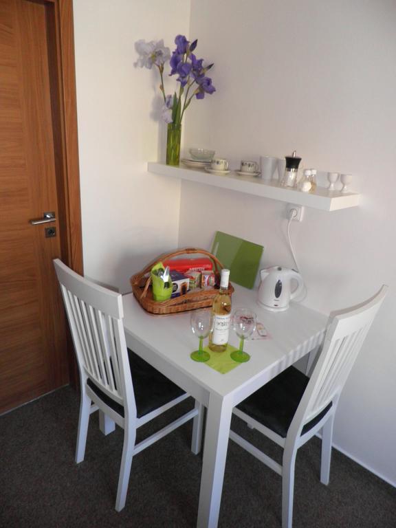 Vila Edith Valtice Chambre photo
